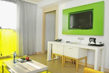 Doubletree By Hilton Hotel Girona