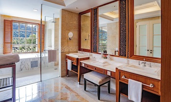 Danna Langkawi Resort And Beach Villas