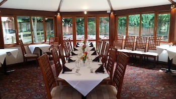 The Olde Windmill Inn