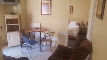 African Sky Bed And Breakfast