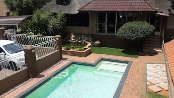 African Sky Bed And Breakfast