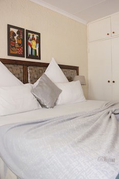 African Sky Bed And Breakfast