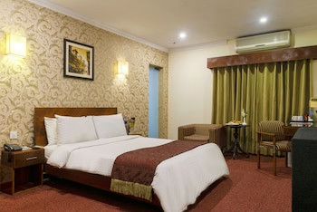 Hotel One The Mall Lahore