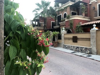 Posada Del Cortes Hotel