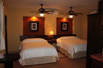 Posada Del Cortes Hotel
