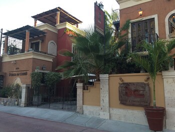 Posada Del Cortes Hotel