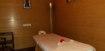 Radisson Gurugram Sohna Road City Center