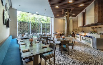 Radisson Gurugram Sohna Road City Center
