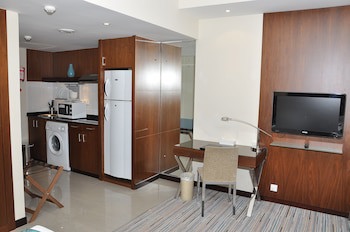 Phoenix Plaza Hotel Apartments galeri fotoğrafı