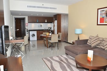 Phoenix Plaza Hotel Apartments galeri fotoğrafı