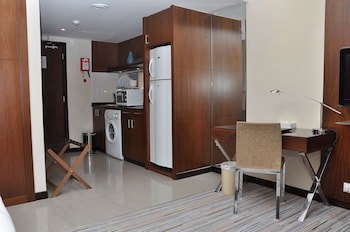 Phoenix Plaza Hotel Apartments galeri fotoğrafı