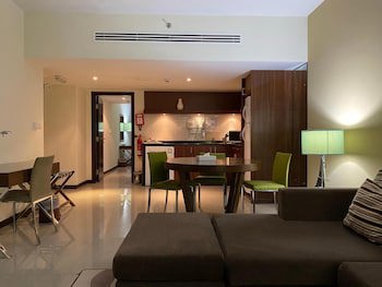 Phoenix Plaza Hotel Apartments fotoğrafı
