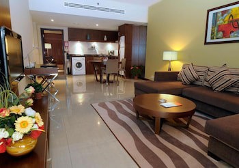 Phoenix Plaza Hotel Apartments galeri fotoğrafı