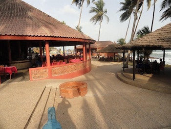 Coconut Grove Beach Resort