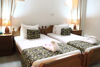 Coconut Grove Beach Resort