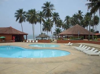 Coconut Grove Beach Resort