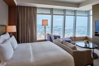 The Ritz Carlton Hong Kong