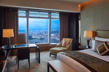 The Ritz Carlton Hong Kong
