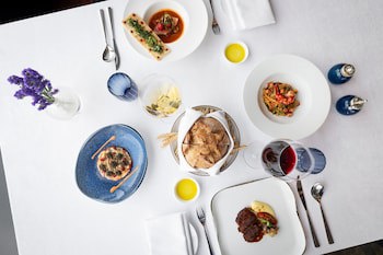 The Ritz Carlton Hong Kong