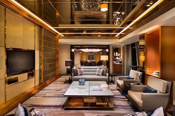 The Ritz Carlton Hong Kong