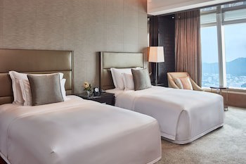 The Ritz Carlton Hong Kong