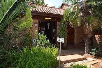 Aero Guest Lodge