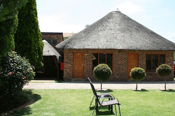 Aero Guest Lodge