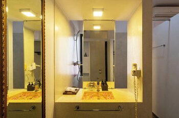 Apsara Greenland Boutique Hotel