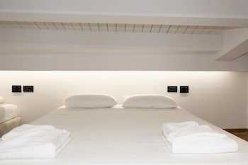 Elina Hotel Apartments