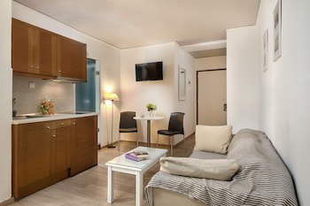 Elina Hotel Apartments