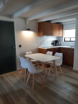 Elina Hotel Apartments