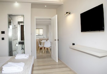 Elina Hotel Apartments