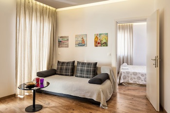 Elina Hotel Apartments