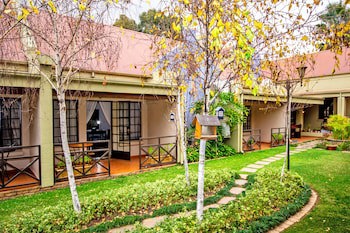 Afrique Boutique Hotel Oliver Tambo