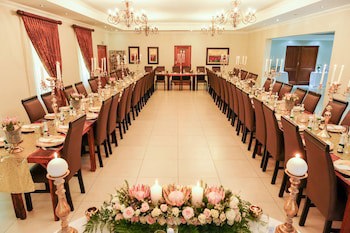 Afrique Boutique Hotel Oliver Tambo