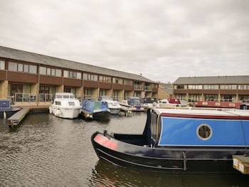 Tewitfield Marina