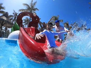 Hotel Parque Das Fontes All Inclusive