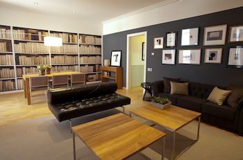 Apartments Sixtyfour