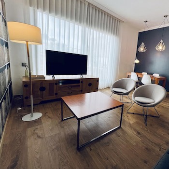 Apartments Sixtyfour