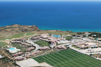 Cascade Wellness Resort