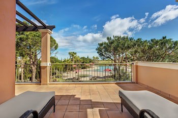 Cascade Wellness Resort