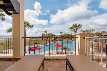 Cascade Wellness Resort