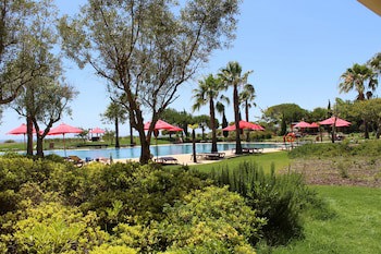 Cascade Wellness Resort