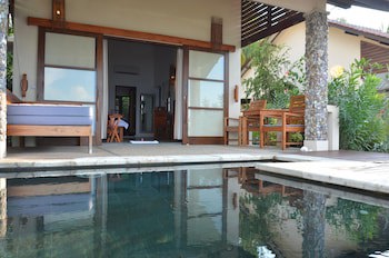 Cocotinos Sekotong, A Boutique Beach Resort & Spa