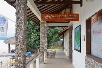 Cocotinos Sekotong, A Boutique Beach Resort & Spa