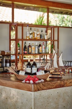 Cocotinos Sekotong, A Boutique Beach Resort & Spa