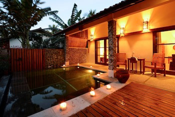 Cocotinos Sekotong, A Boutique Beach Resort & Spa