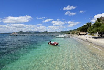 Cocotinos Sekotong, A Boutique Beach Resort & Spa