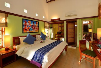 Cocotinos Sekotong, A Boutique Beach Resort & Spa