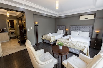 Cumbali Luxury Boutique Hotel